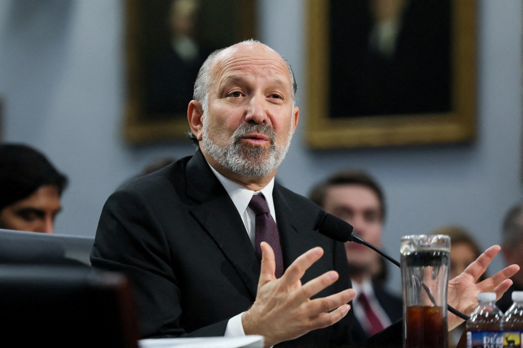 Trade Secretary Howard Lutnick testifying to a home partition committee.
