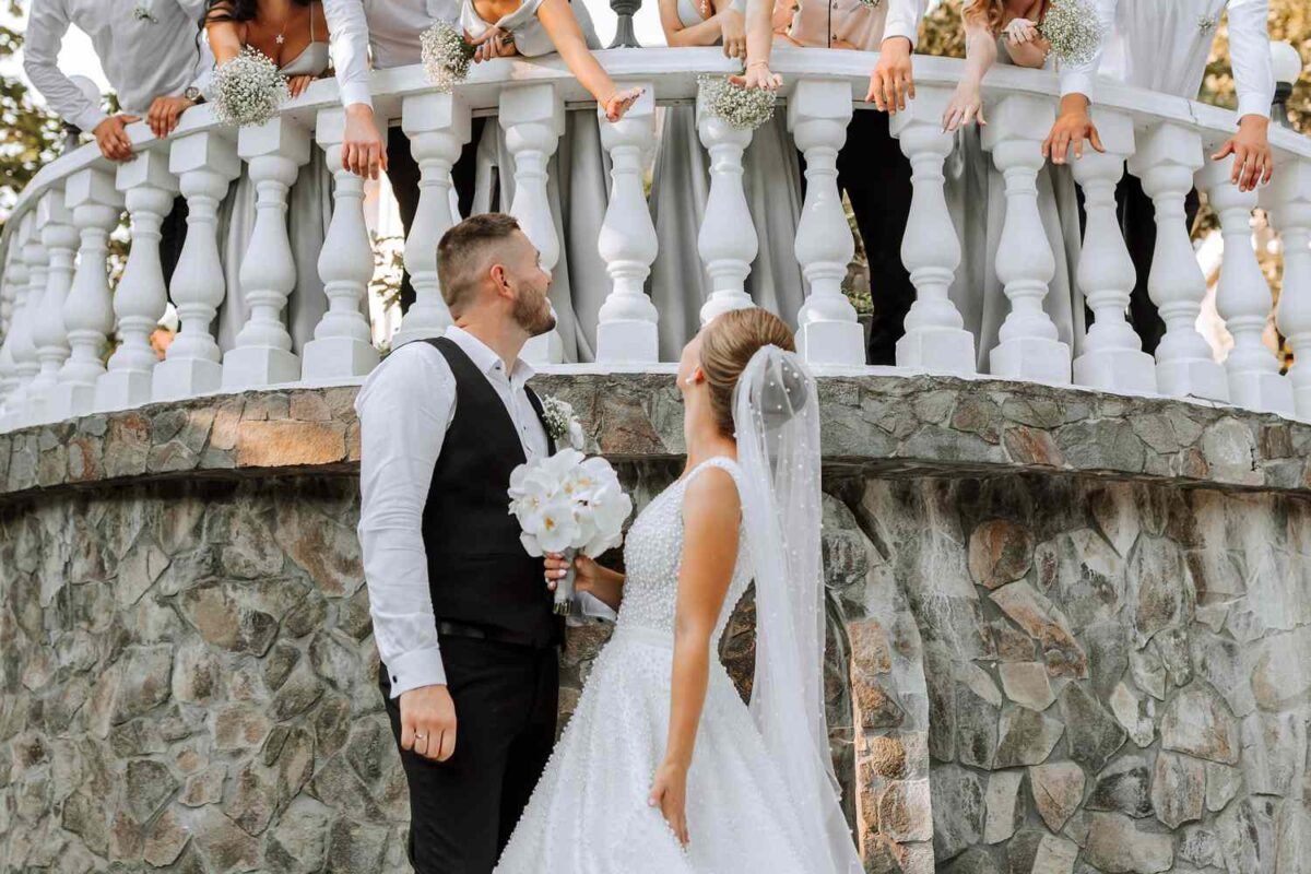 Is This Bride’s ‘all Or Nothing’ Wedding Party Ultimatum Genius Or Pure