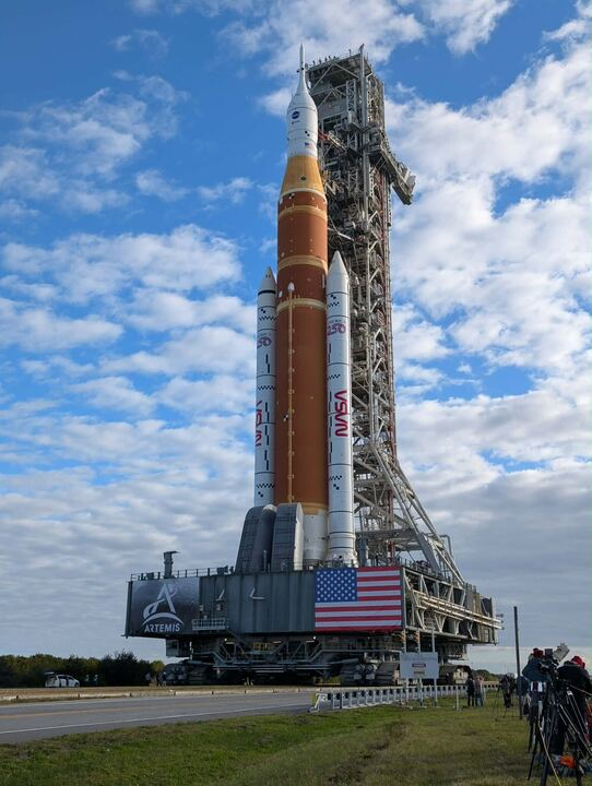 Moon Landing Shocker: Are Americans Really Going Back To The Moon For