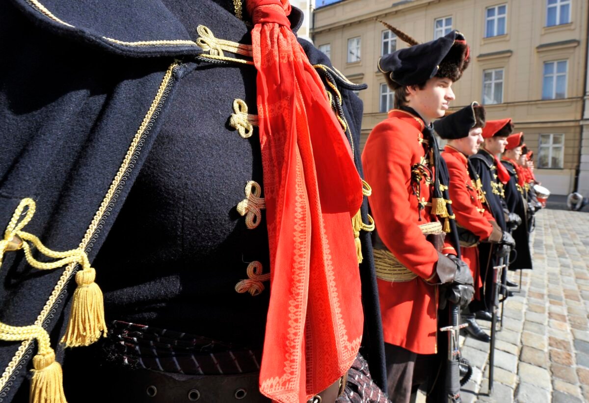What?! The Bloody, Battle Hardened Origins Of The Cravat Are Wilder Than You