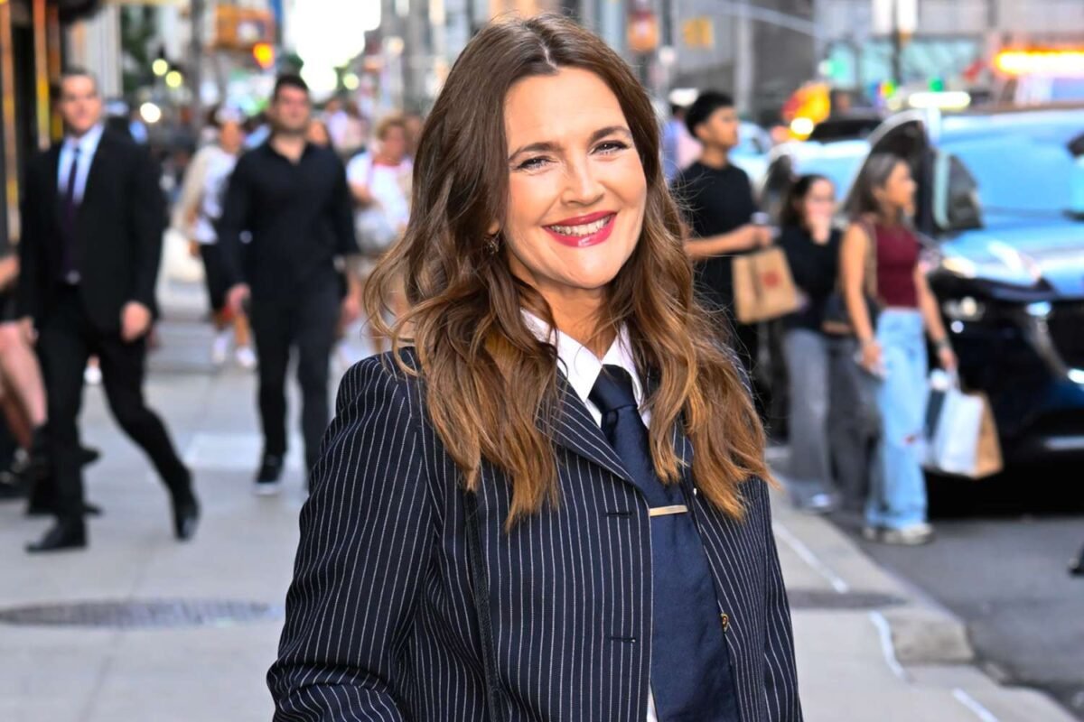 Plaid Shirts Are Back: Is Katie Holmes Leading The Unexpected Style Revolution?