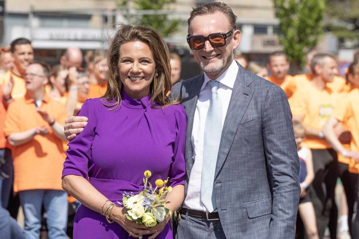 King’s Day Smiles: What Did This Viral Photo Really Reveal About The