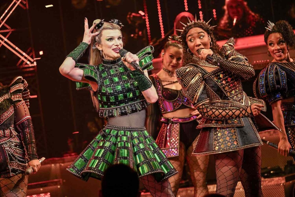 Omg! Is This Content Creator’s Shocking Anne Boleyn Debut The Ultimate Pop