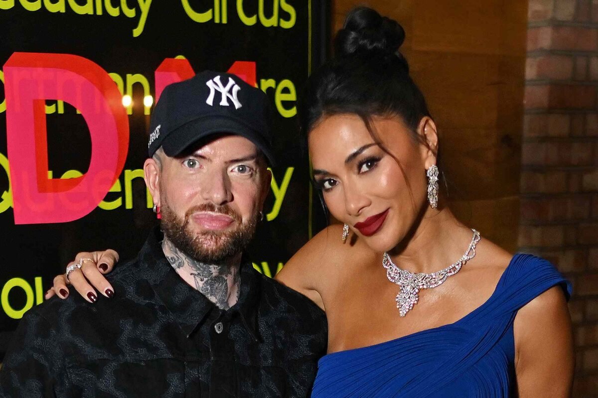 Pop Icon Lloyd’s Secret Weapon For Overcoming Burnout? Hint: It’s Pussycat Dolls