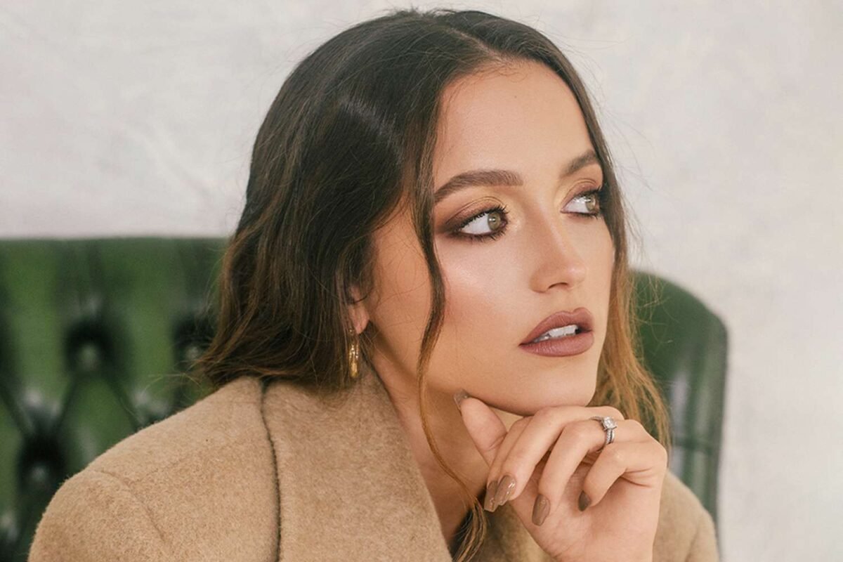 Did Divorce Actually Make This Beauty Mogul Stronger? Kathleen Fuentes’ Shocking Comeback!