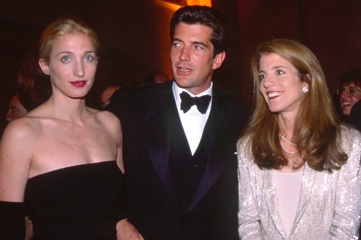 Fact Vs. Fiction: Did [the Show] Get Carolyn Bessette And Caroline Kennedy’s