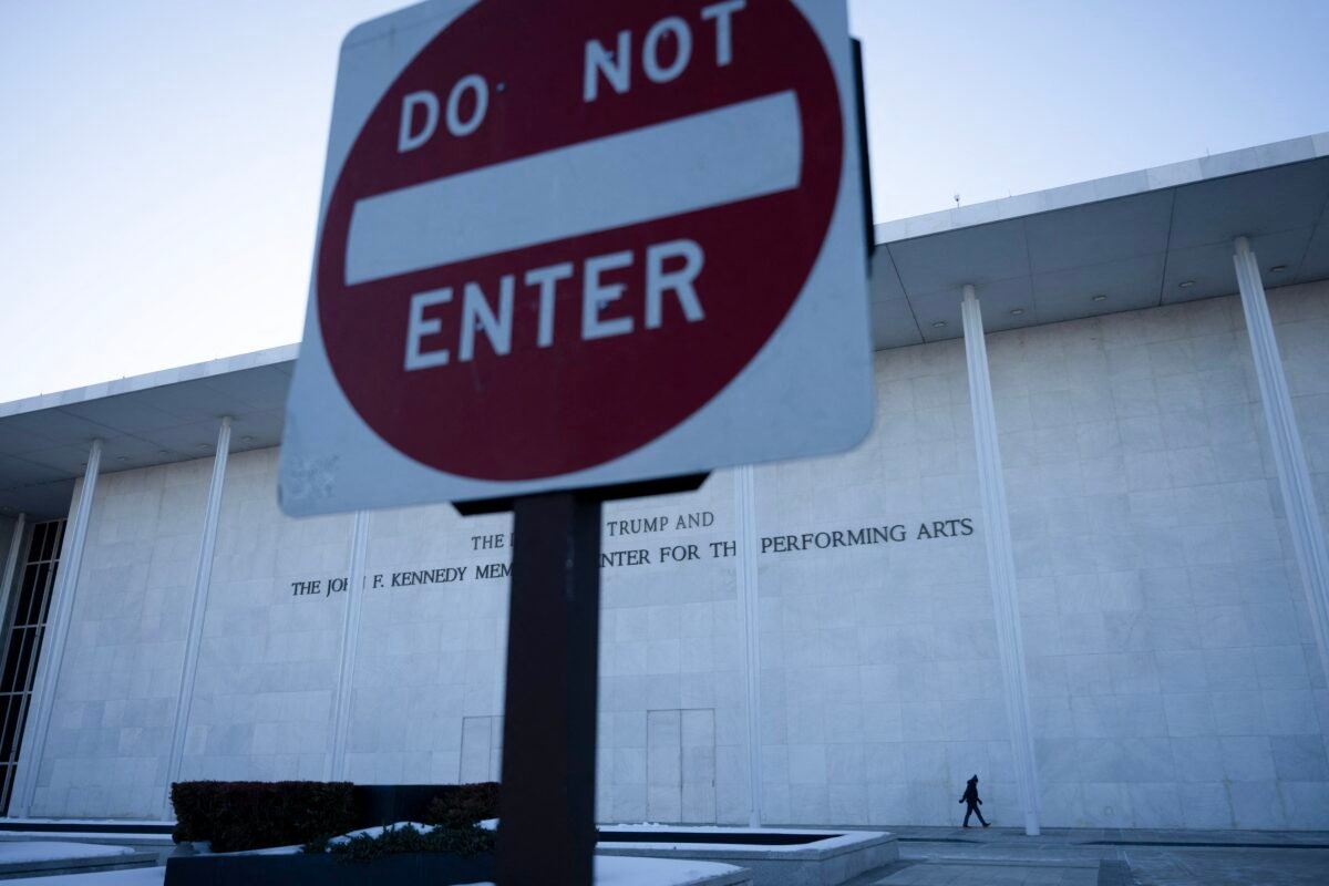 Is Congress Ignoring Historic Preservation Laws? Architects Demand Urgent Action!