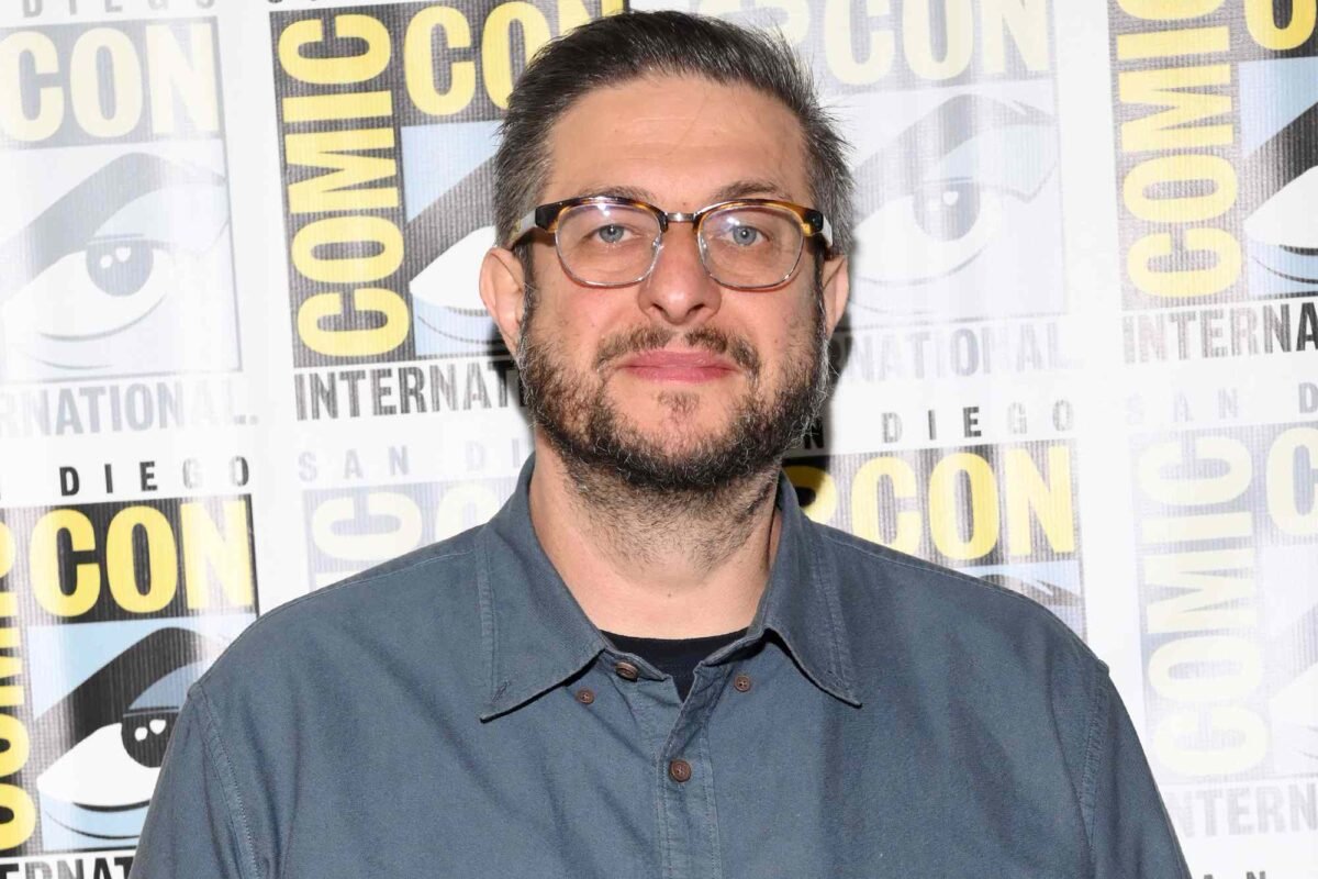 Breaking: Bob’s Burgers Star Eugene Mirman Seriously Injured – What Happened? Hold