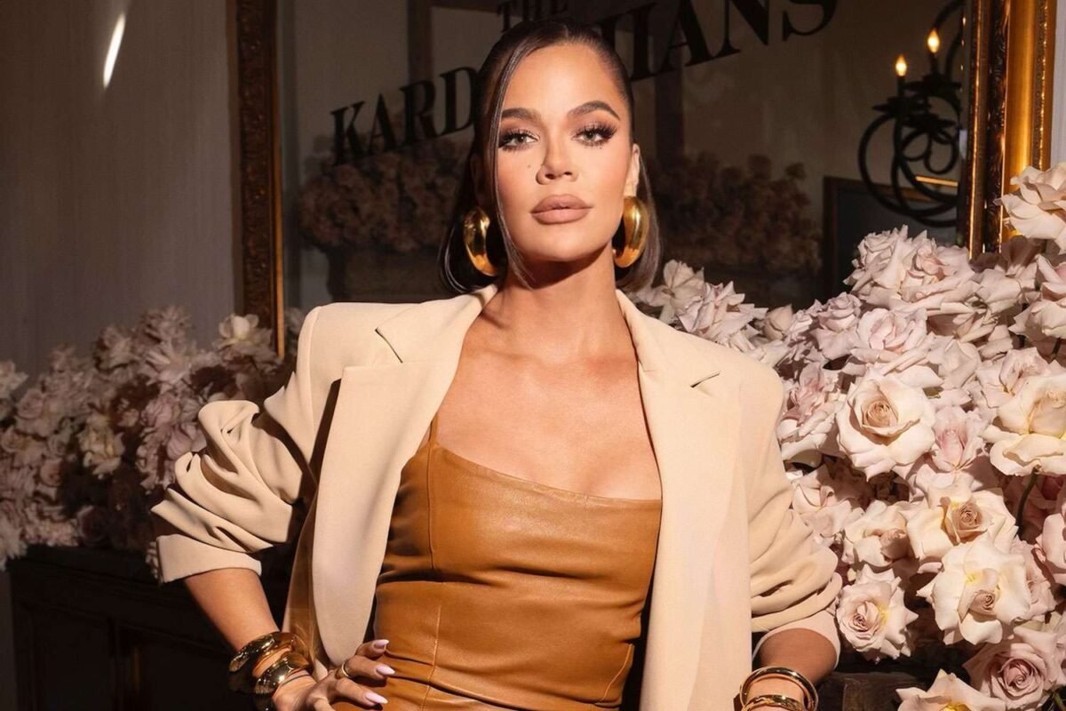 Which Kardashian Star Is Secretly Battling This Issue In Therapy Right Now?