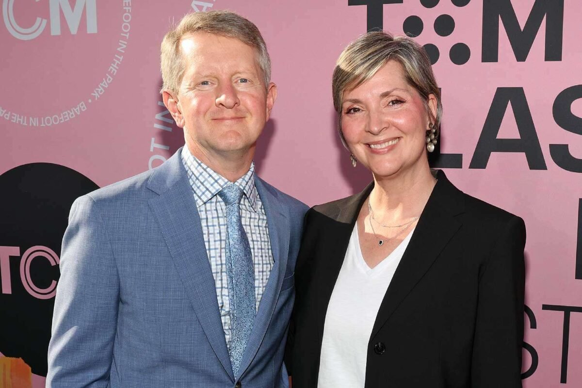 Is This Host’s 2000 Marriage To College Sweetheart Mindy Jennings Our Favorite