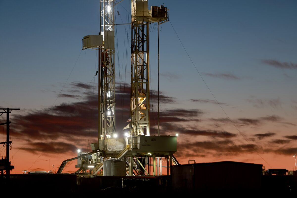 Is Big Oil Secretly Keeping Gas Prices High While You Pay More