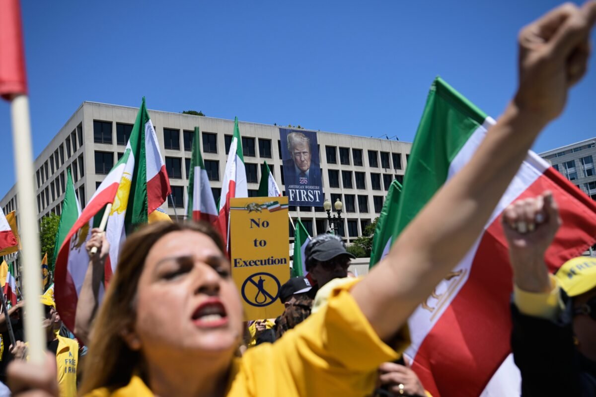 Is Trump’s Iran Strategy A Dangerous Dance? Why A Clear Resolution Feels