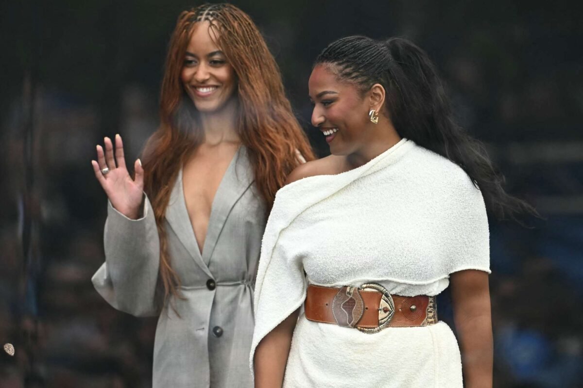 Obama Daughters Command Attention: What Was Their Secret Mission In Chicago?