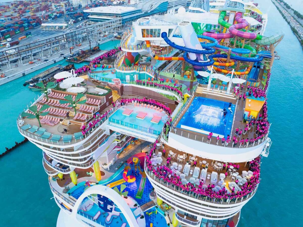 Can You Believe What Royal Caribbean’s $100,000 Icon Of The Seas Suite