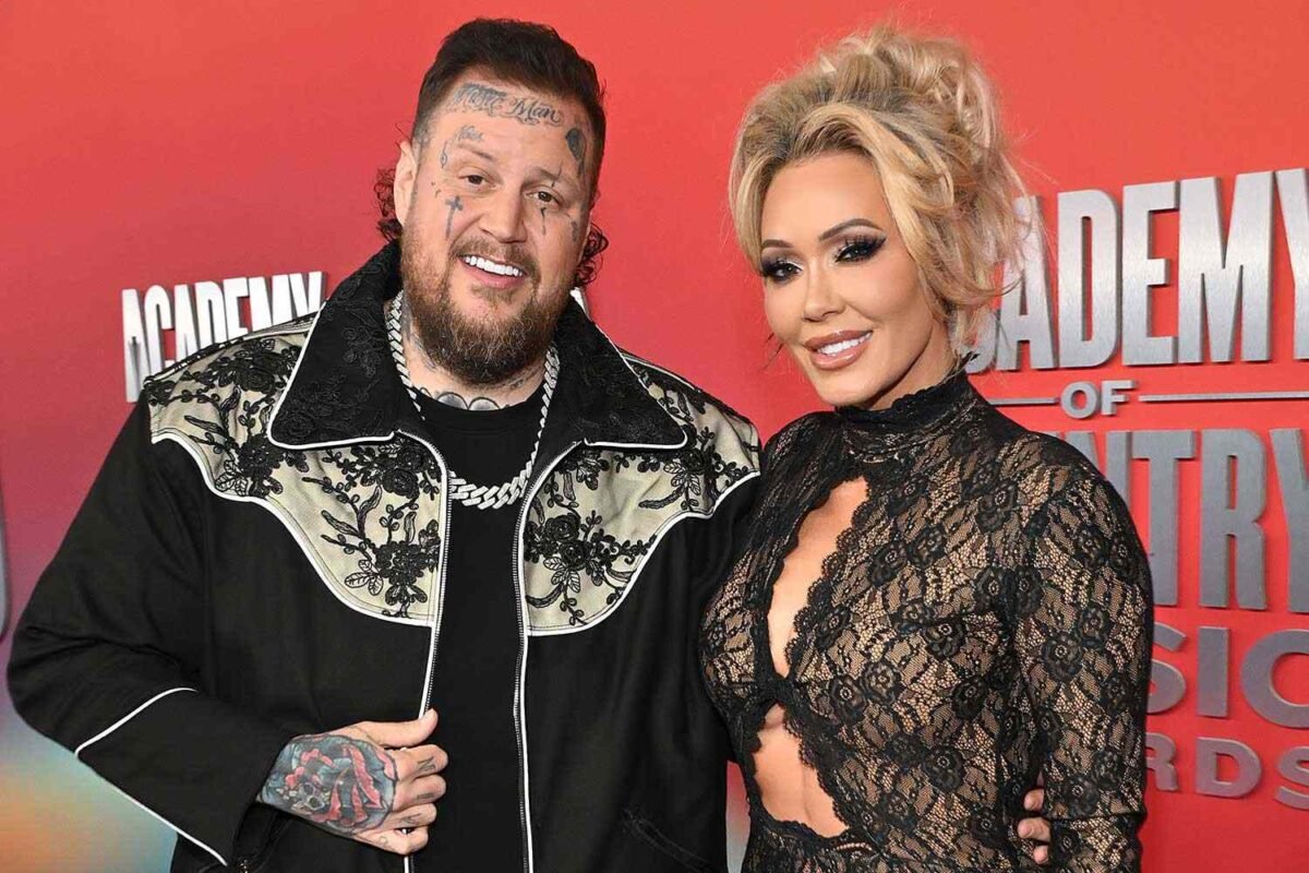 Can You Guess Which Country Star Is Splitting? Divorce Papers Filed In