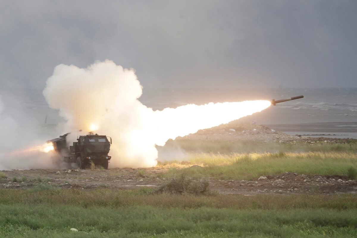 Is The Taiwan Strait About To Explode? U.s. Himars Firing Changes Everything!