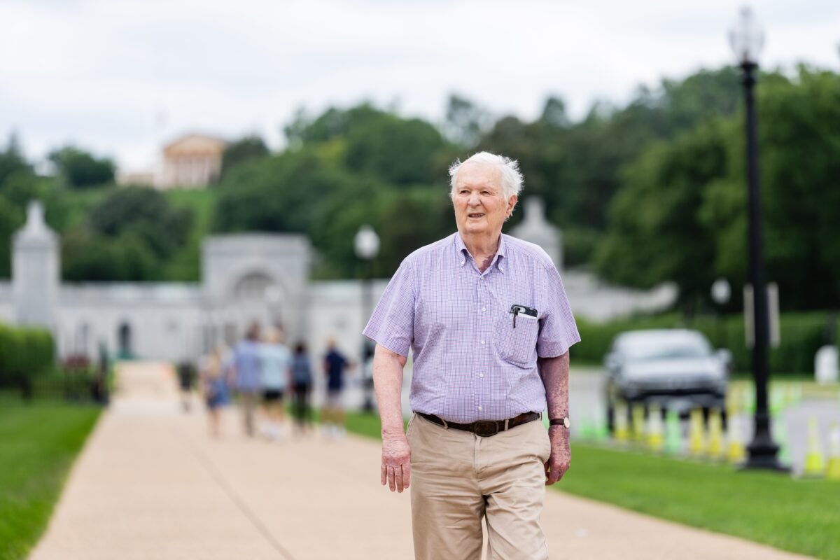 Shocking Lawsuit: Can These Vietnam Vets Stop A Massive Arch Near Arlington