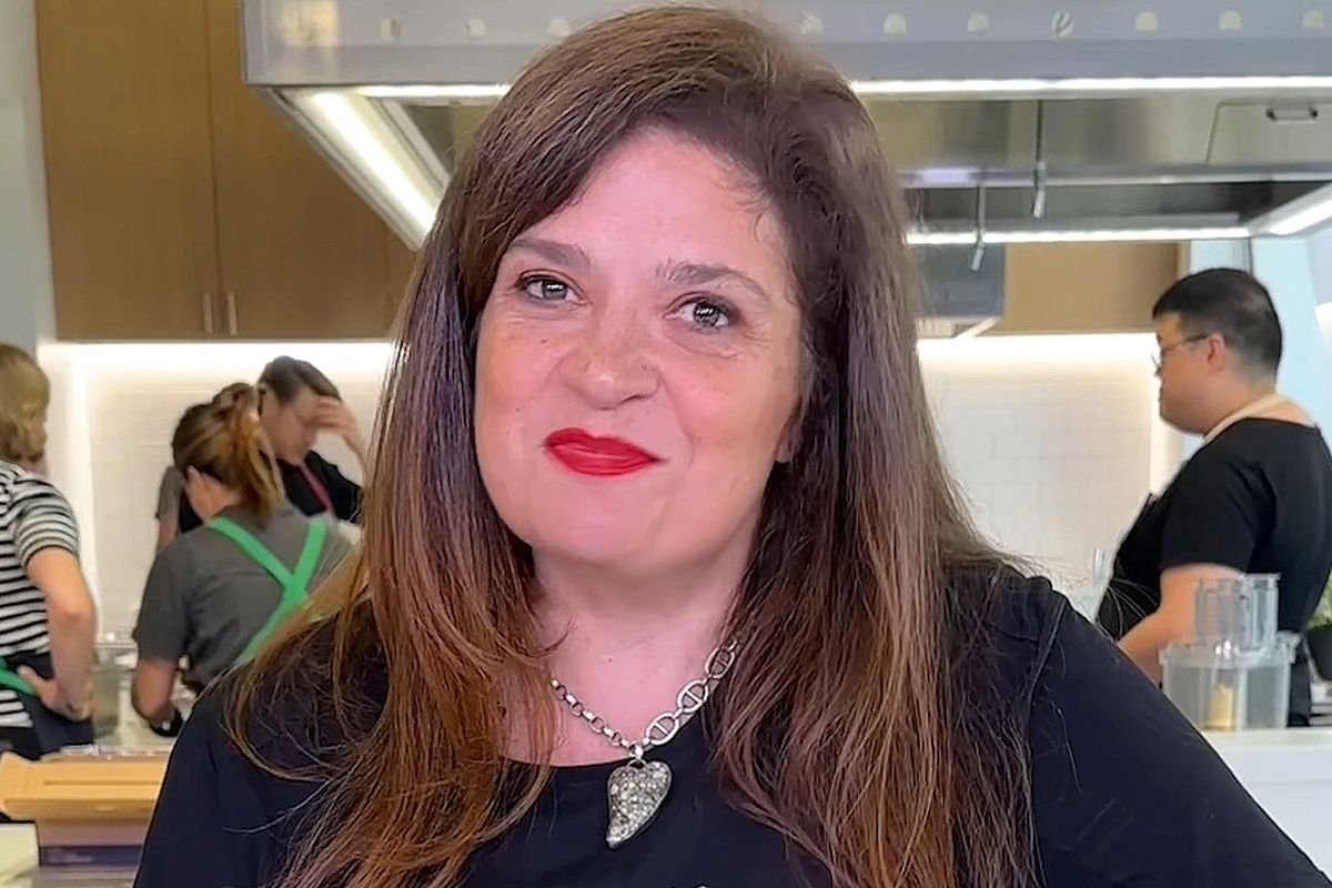 Is Sending Food Back A Cardinal Sin? This Food Network Star Just
