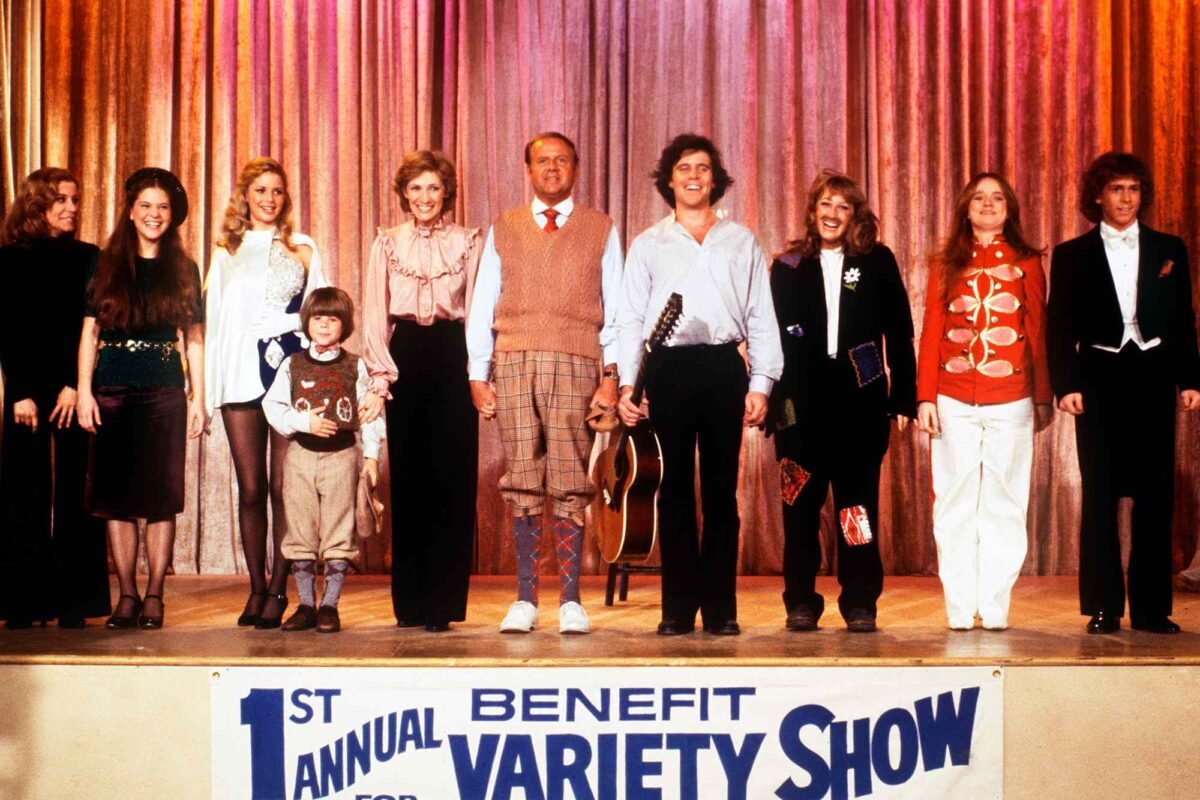Blast From The Past: This Iconic Abc Sitcom Cast Is Still Turning