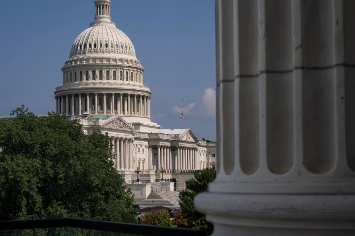 Is Congress Finally Fed Up? Republicans Just Crossed The Aisle In A