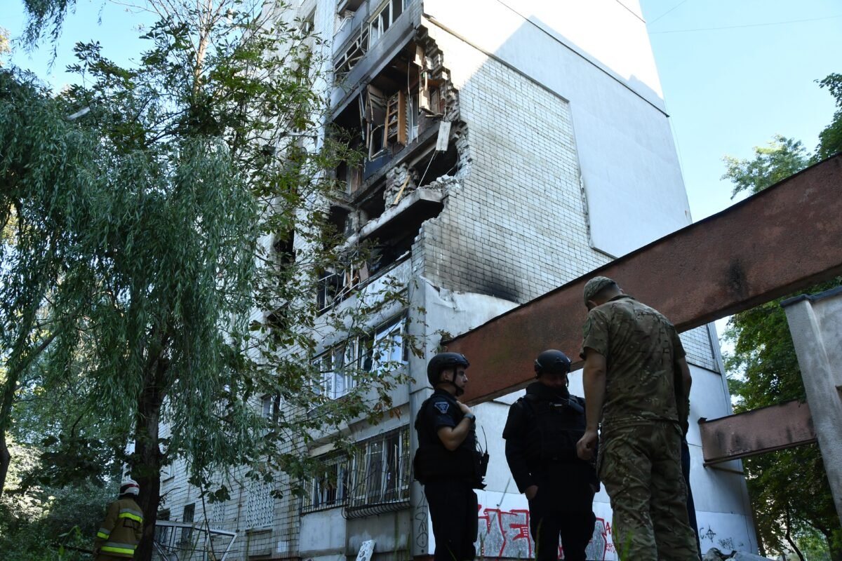 Western Aid Gap: Is Russia Leveraging Ukraine’s Missile Defense Crisis For Daily