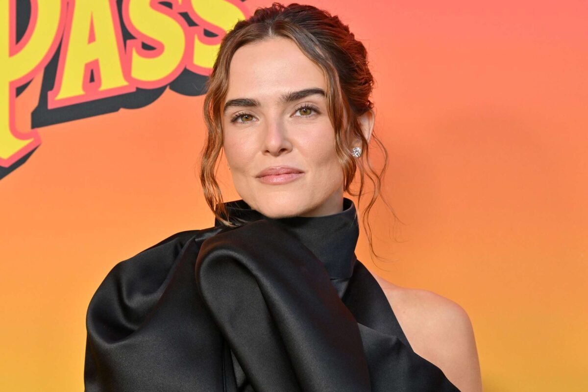 Omg! Is Hollywood’s Hottest Star’s Triple Play About To Break The Internet