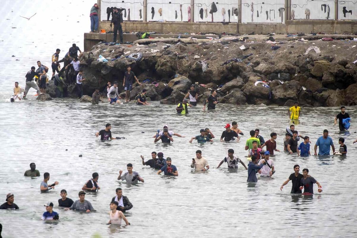 Shocking Speed: Did Spain Just Set A New Standard For Border Control