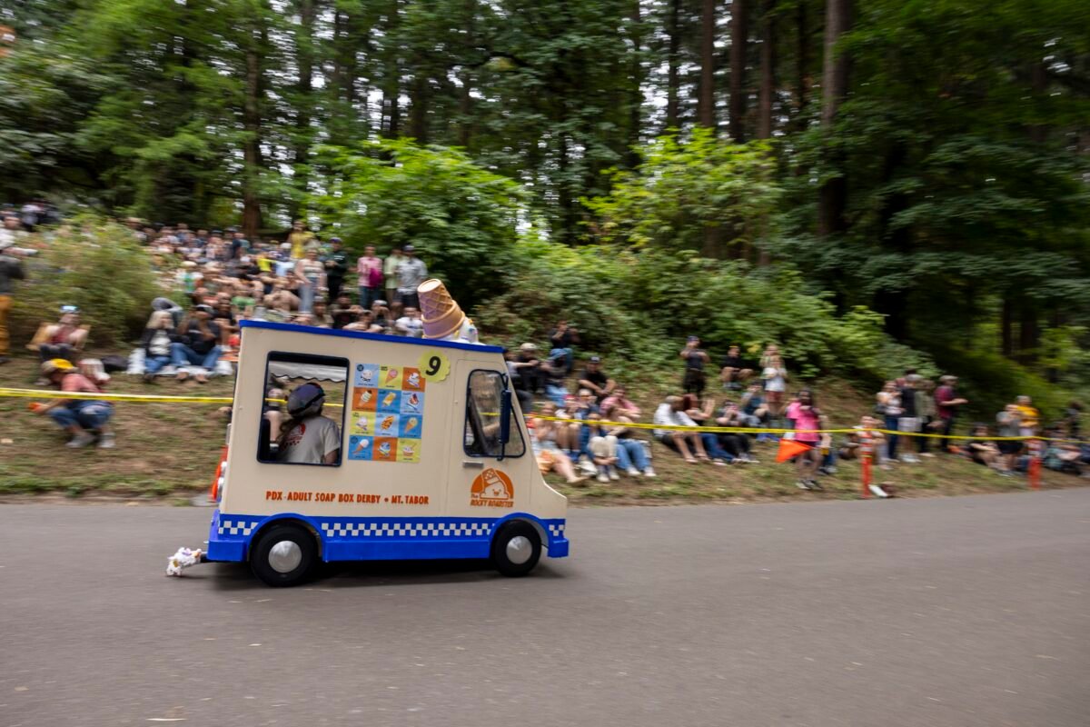 Are These The Craziest Motorless Cars Dominating Soapbox Derby Tracks Now?
